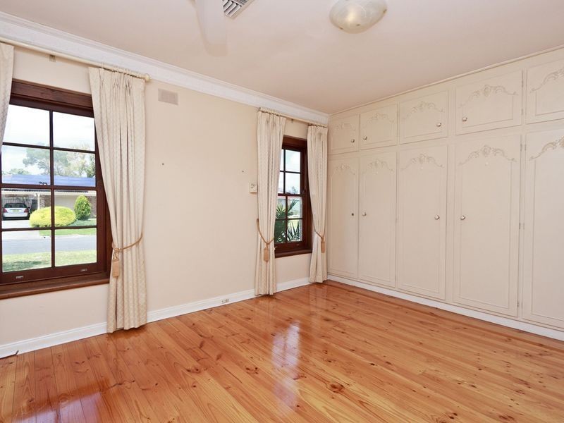 4 Feres Court, Kensington Gardens SA 5068