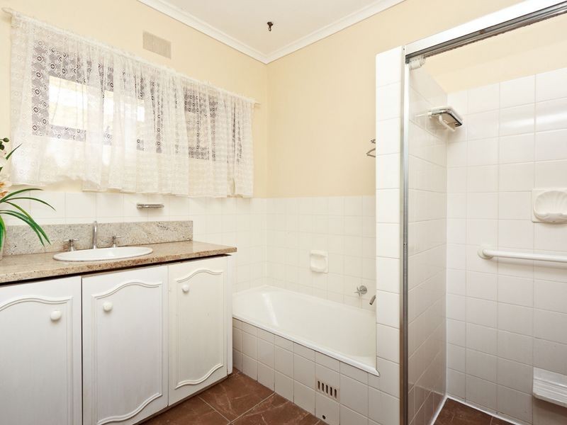 4 Feres Court, Kensington Gardens SA 5068