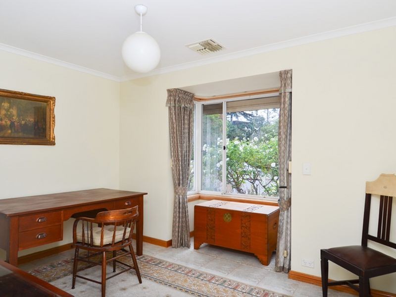 9 Shergis Avenue, Vale Park SA 5081