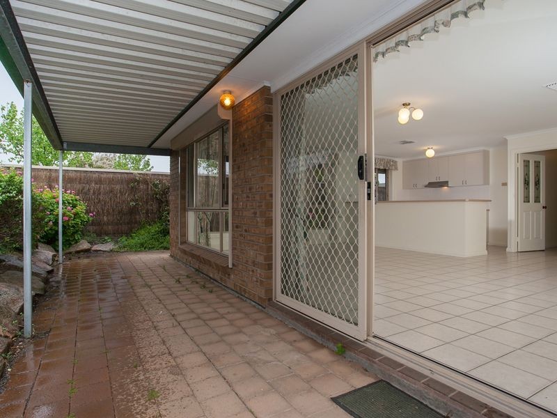 2 Chiswick Court, Oakden SA 5086