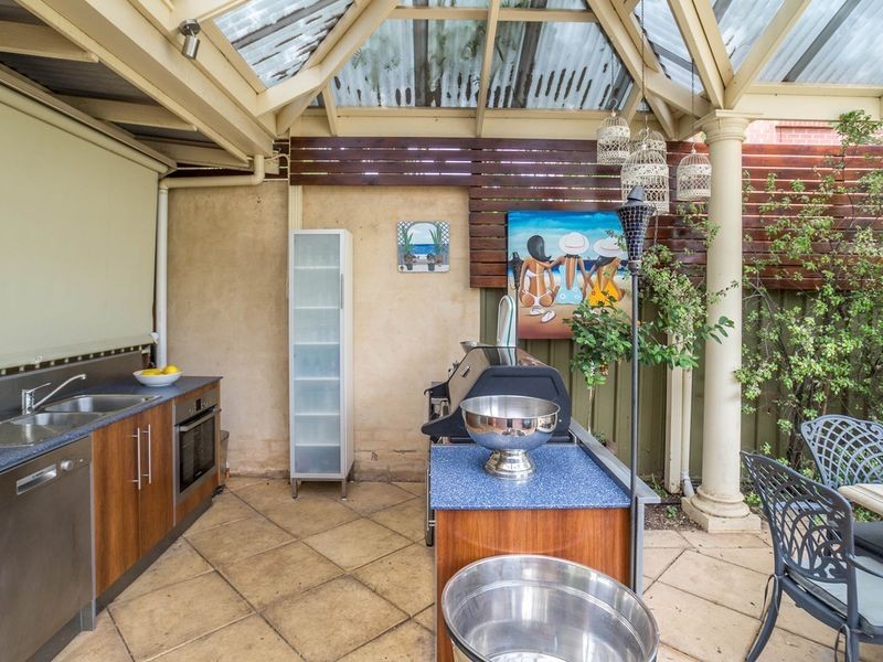 13 Lynington Street, Tusmore SA 5065