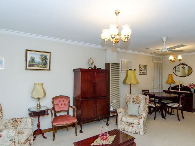 2/14 Mary Street, Mitchell Park SA 5043