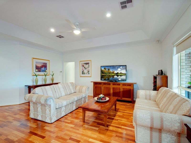 4 Quinton Avenue, Tranmere SA 5073
