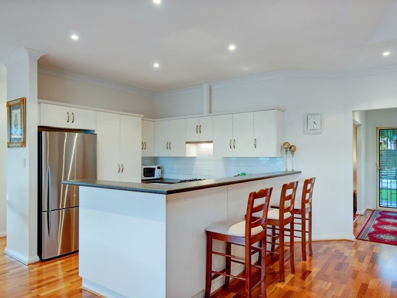 4 Quinton Avenue, Tranmere SA 5073