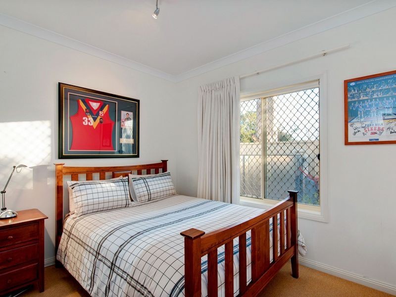 4 Quinton Avenue, Tranmere SA 5073