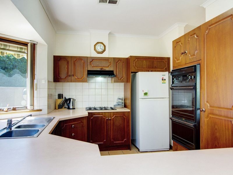 17 Jarvis Street, Erindale SA 5066