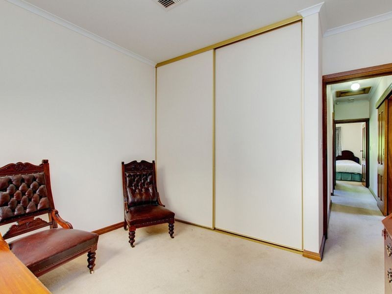 17 Jarvis Street, Erindale SA 5066