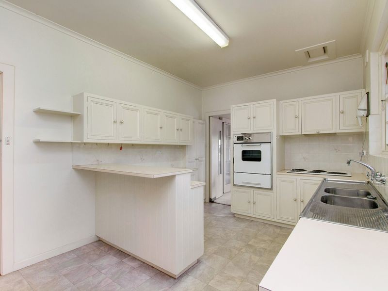 12 Gothic Avenue, Stonyfell SA 5066