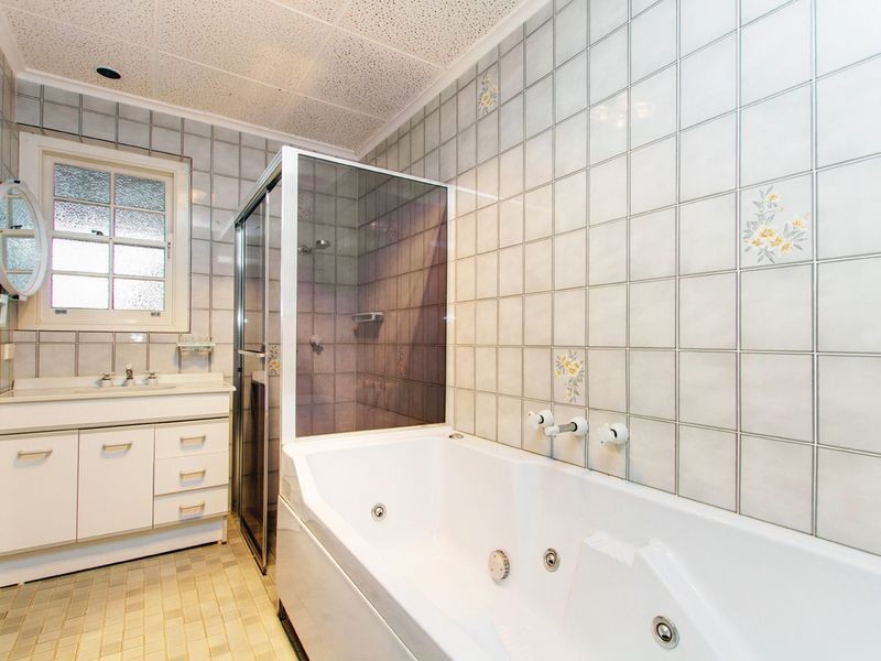 12 Gothic Avenue, Stonyfell SA 5066