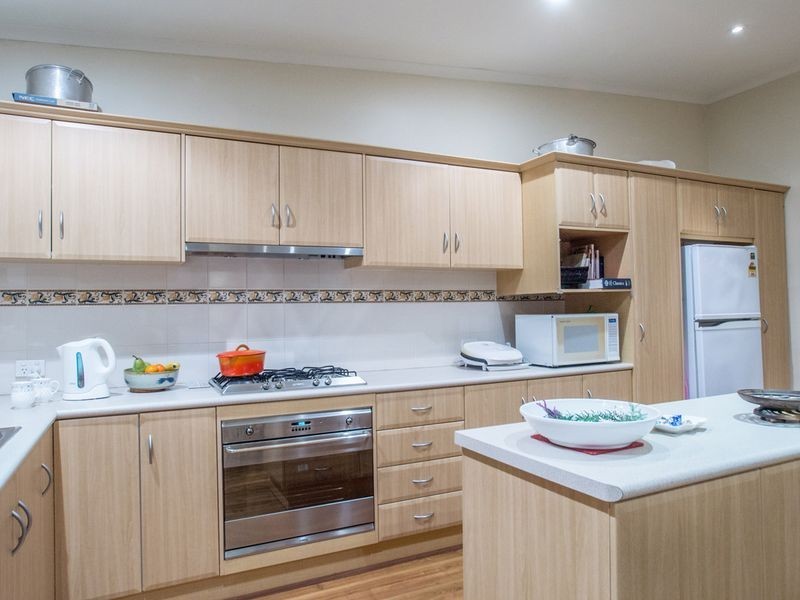 28 Lincoln Street, Kensington Gardens SA 5068