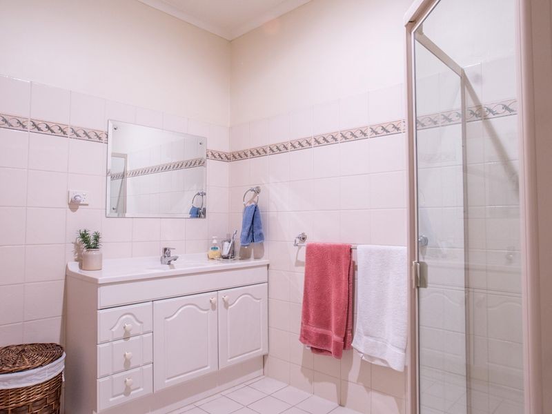 28 Lincoln Street, Kensington Gardens SA 5068