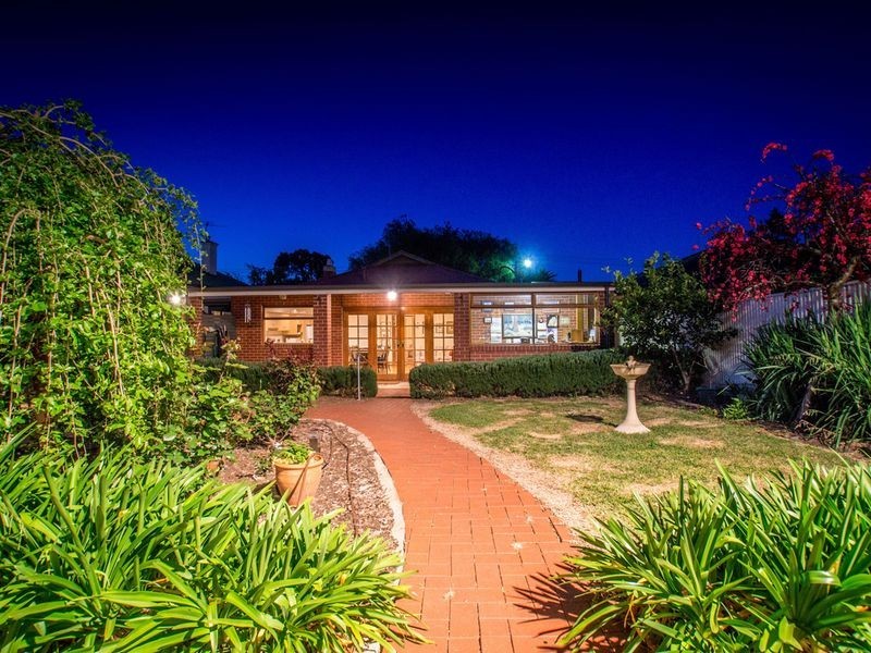 28 Lincoln Street, Kensington Gardens SA 5068