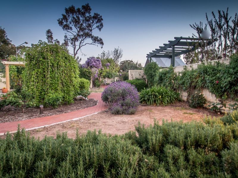 28 Lincoln Street, Kensington Gardens SA 5068