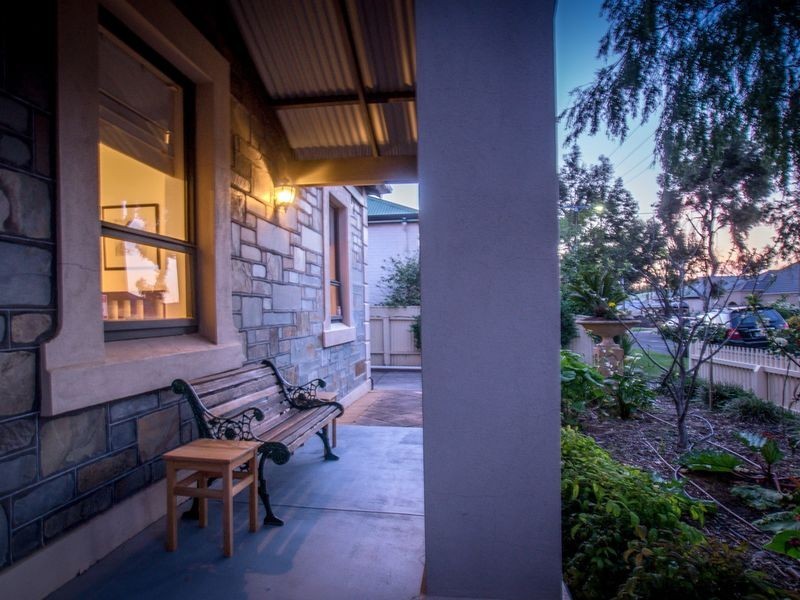 28 Lincoln Street, Kensington Gardens SA 5068