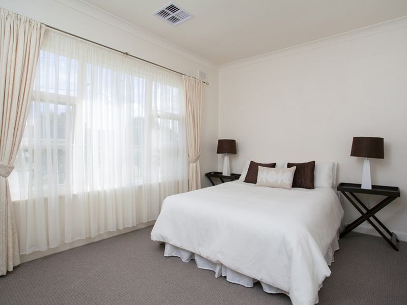 4 Roland Road, Rostrevor SA 5073