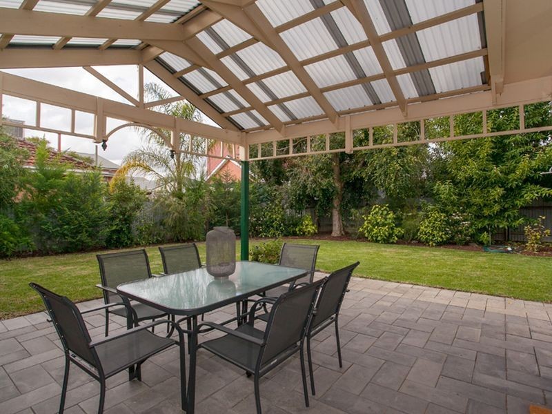 4 Roland Road, Rostrevor SA 5073