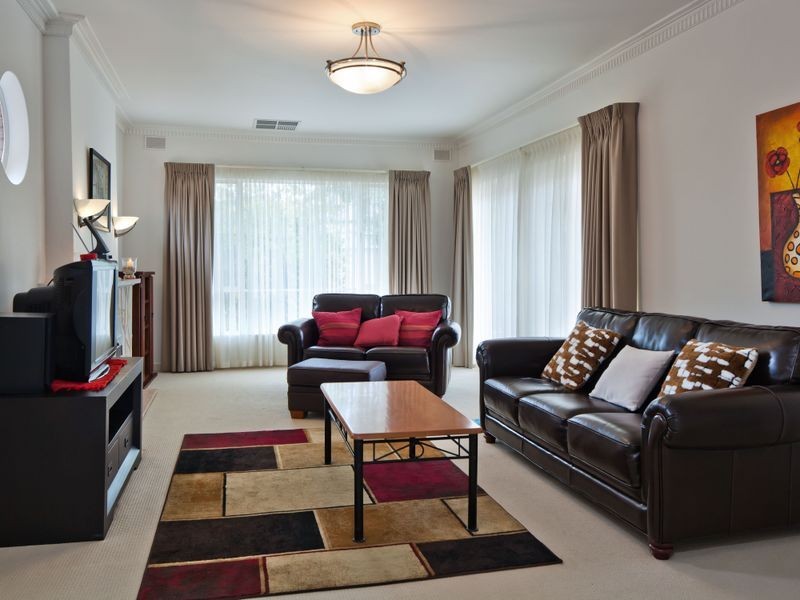 17 Davis Road, Glynde SA 5070