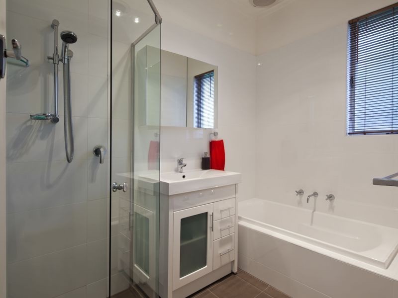 17 Davis Road, Glynde SA 5070