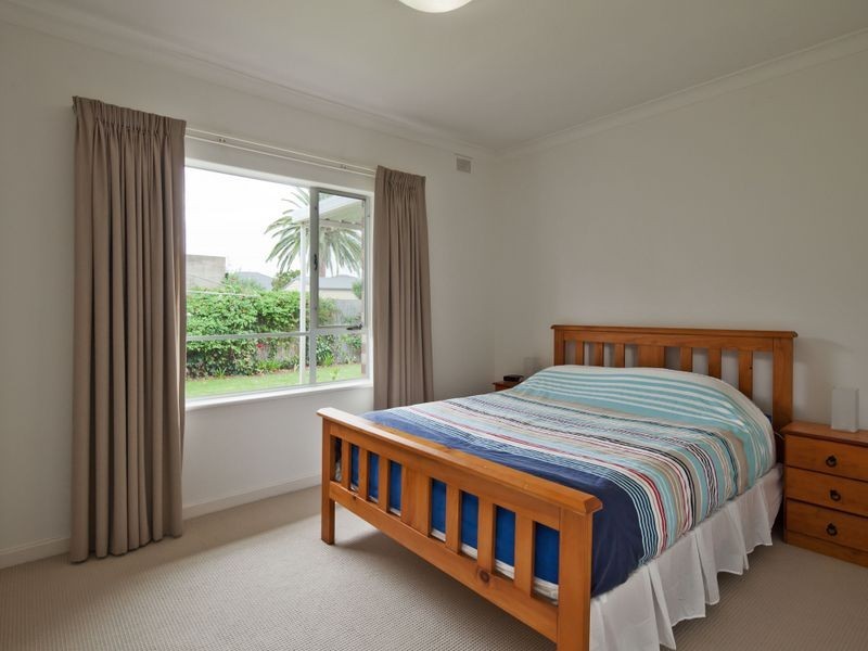 17 Davis Road, Glynde SA 5070