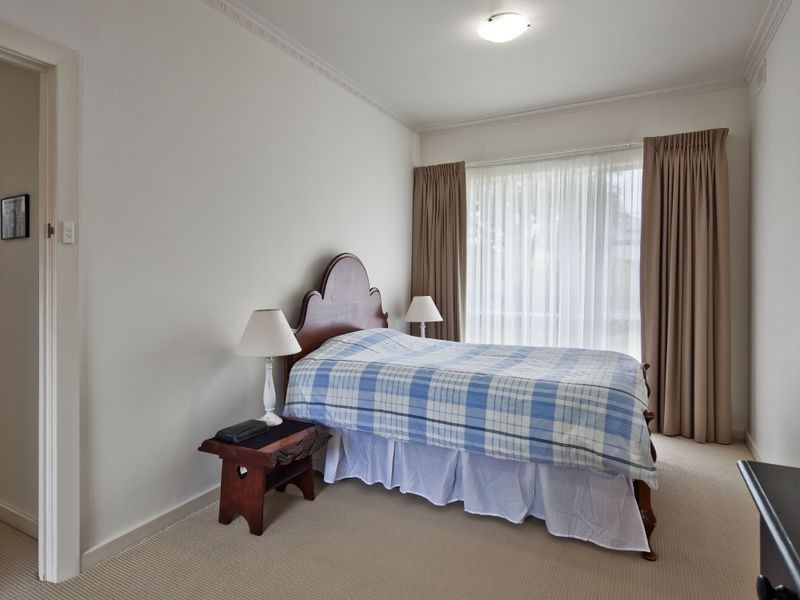 17 Davis Road, Glynde SA 5070