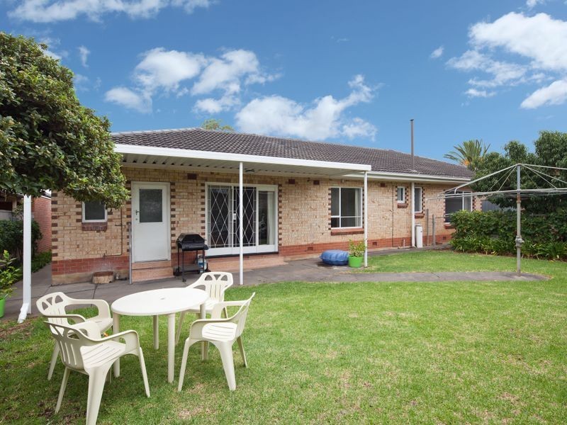 17 Davis Road, Glynde SA 5070