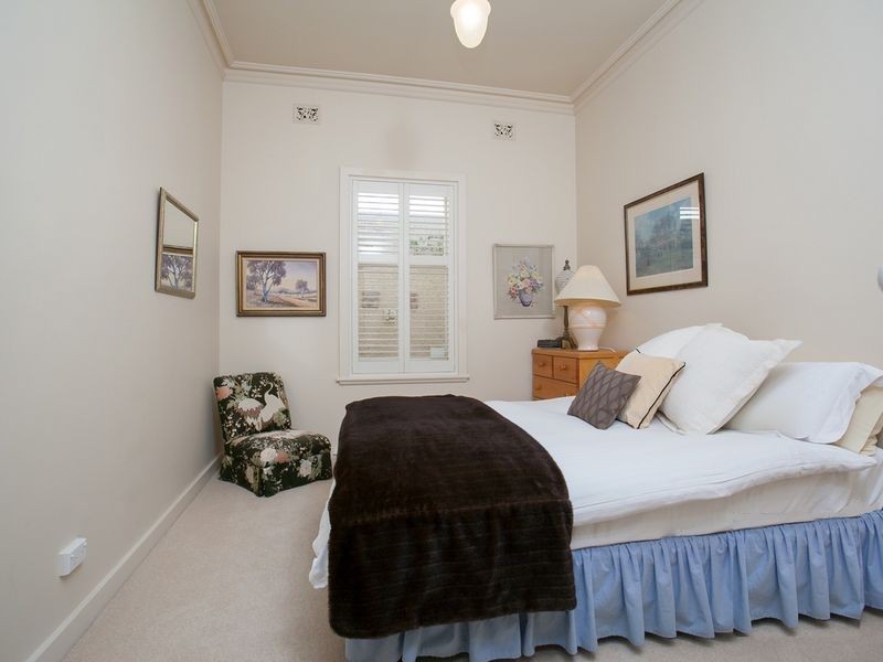 2 Wallace Street, Erindale SA 5066