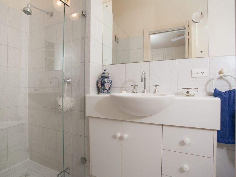 2 Wallace Street, Erindale SA 5066