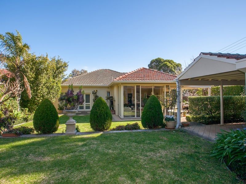 2 Wallace Street, Erindale SA 5066