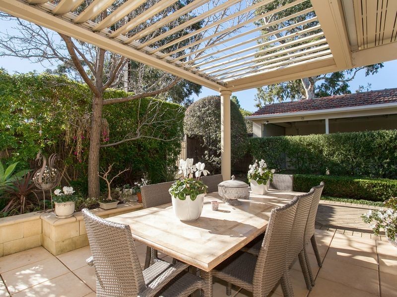 2 Wallace Street, Erindale SA 5066