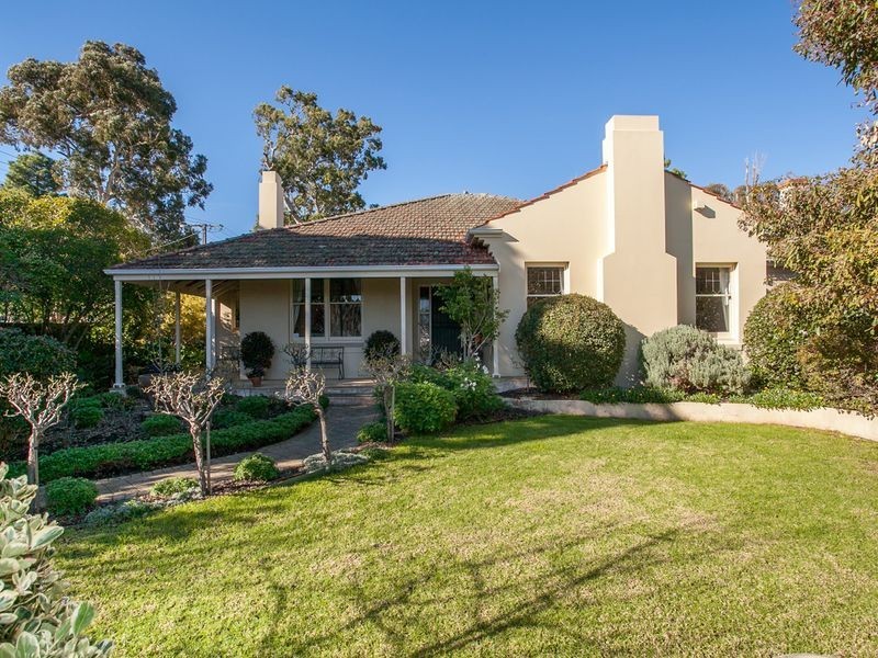 2 Wallace Street, Erindale SA 5066