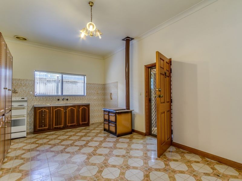 47 First Avenue, St Peters SA 5069