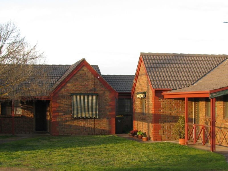 1 & 2/6 Beatty Terrace, Murray Bridge SA 5253