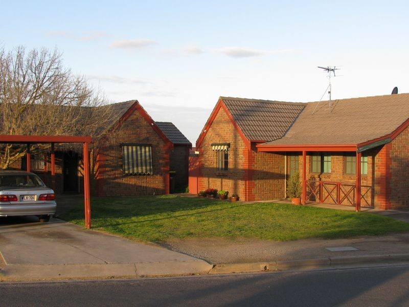 1 & 2/6 Beatty Terrace, Murray Bridge SA 5253