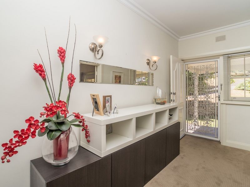 1 Crompton Drive, Wattle Park SA 5066