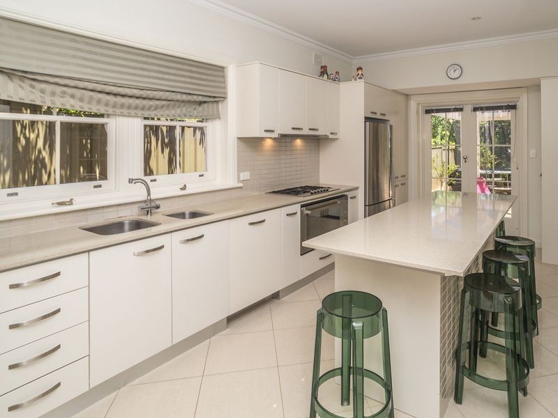 1 Crompton Drive, Wattle Park SA 5066