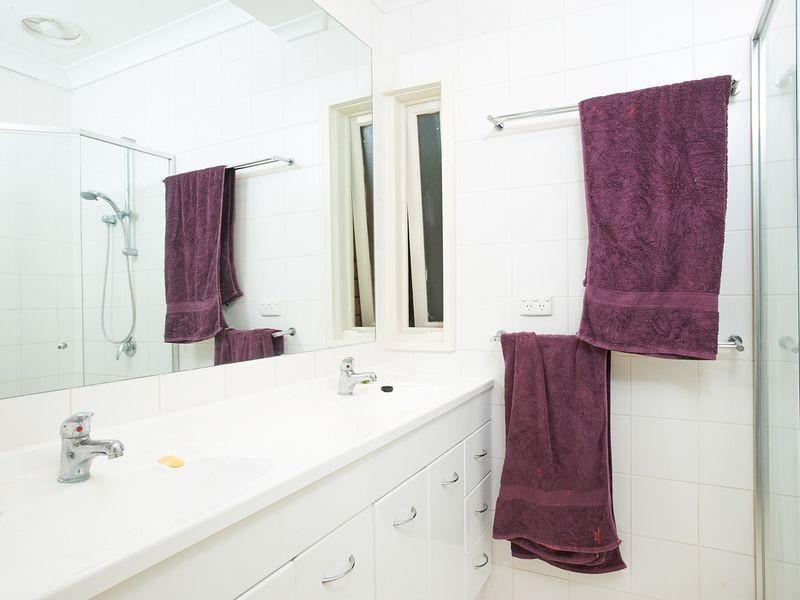 4 Grevillea Crescent, Stonyfell SA 5066