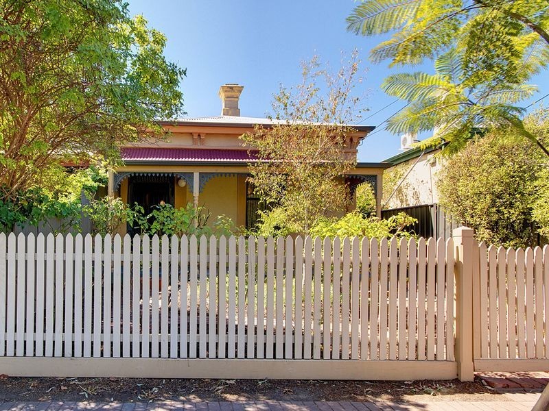 24 Shipsters Road, Kensington Park SA 5068