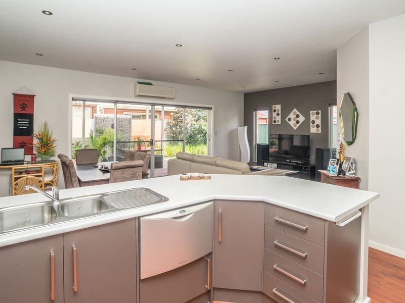 114 Sanctuary Drive, Mawson Lakes SA 5095