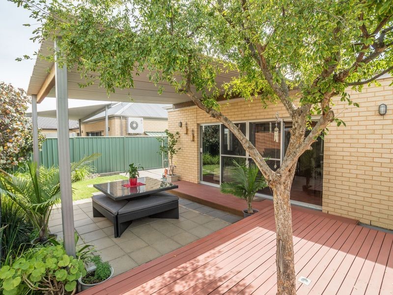 114 Sanctuary Drive, Mawson Lakes SA 5095