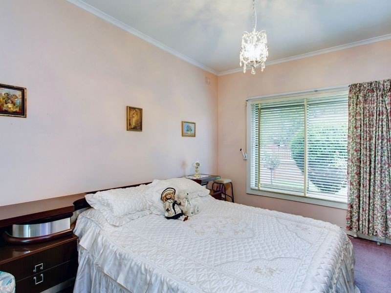 3 Colleen Street, Rostrevor SA 5073