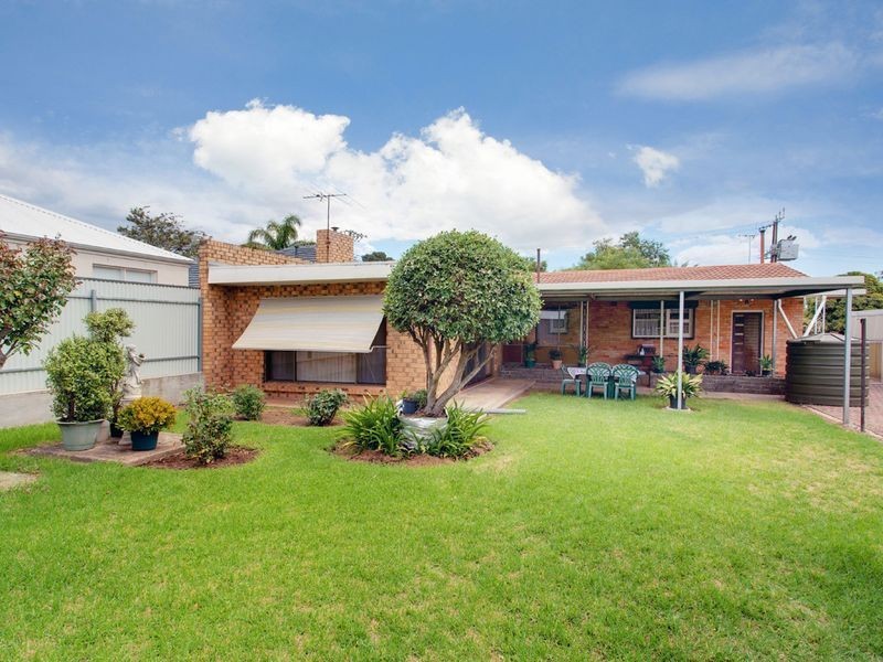 3 Colleen Street, Rostrevor SA 5073