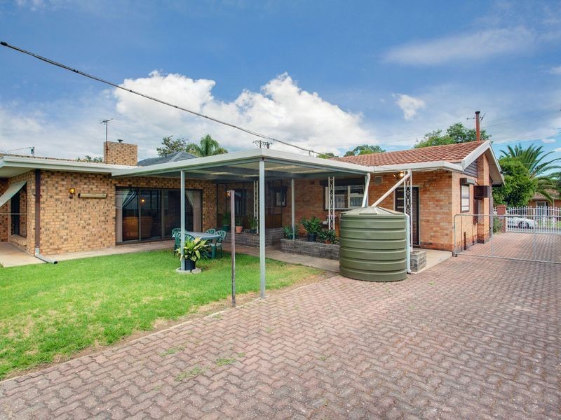 3 Colleen Street, Rostrevor SA 5073