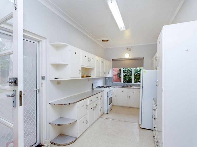 9 Moore Avenue, Hazelwood Park SA 5066