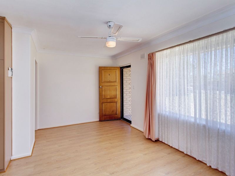 1/6B Spenfeld Court, Valley View SA 5093