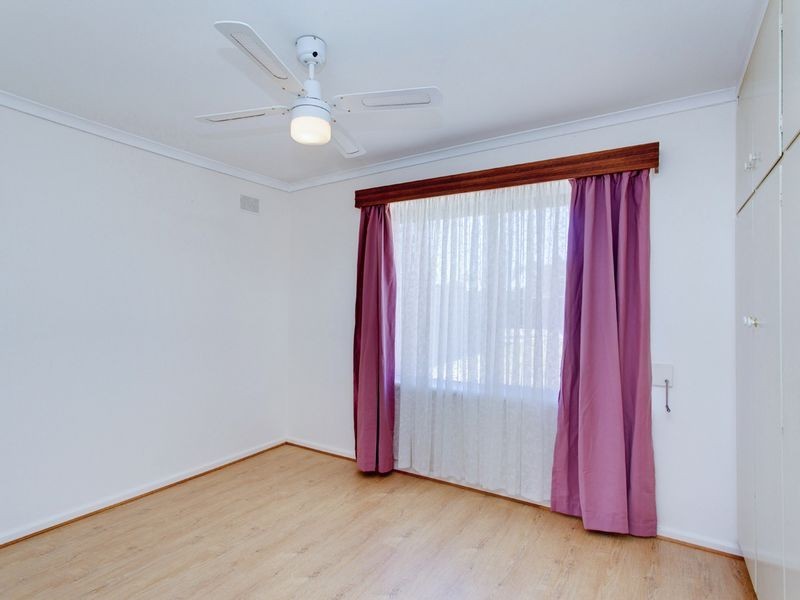 1/6B Spenfeld Court, Valley View SA 5093