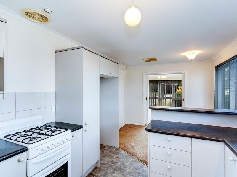 2/4 Barmera Avenue, Hope Valley SA 5090