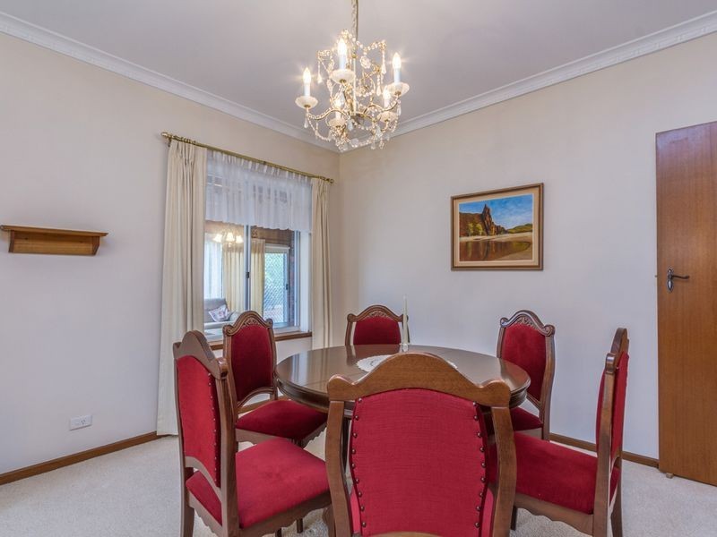 18 Birksgate Drive, Urrbrae SA 5064