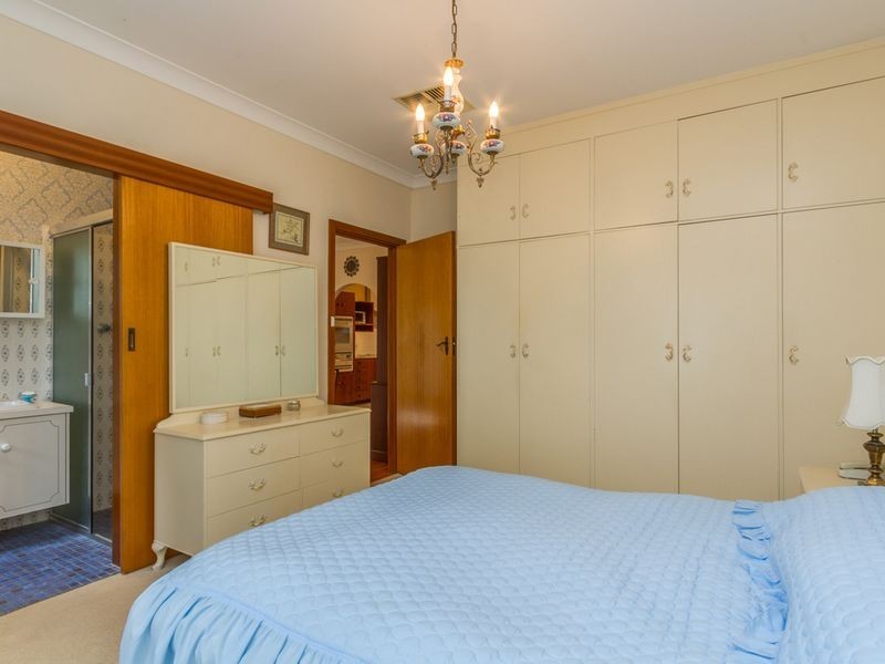 18 Birksgate Drive, Urrbrae SA 5064