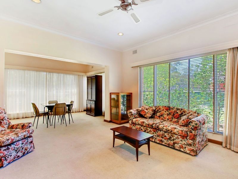 27 Hallett Road, Erindale SA 5066