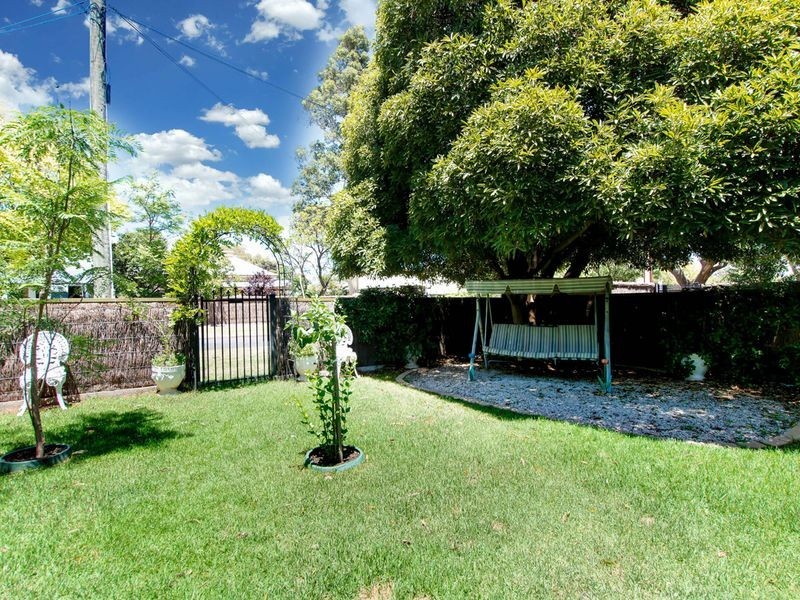 11 Knightsbridge Road, Leabrook SA 5068